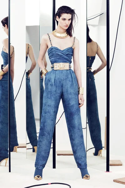 Look 13